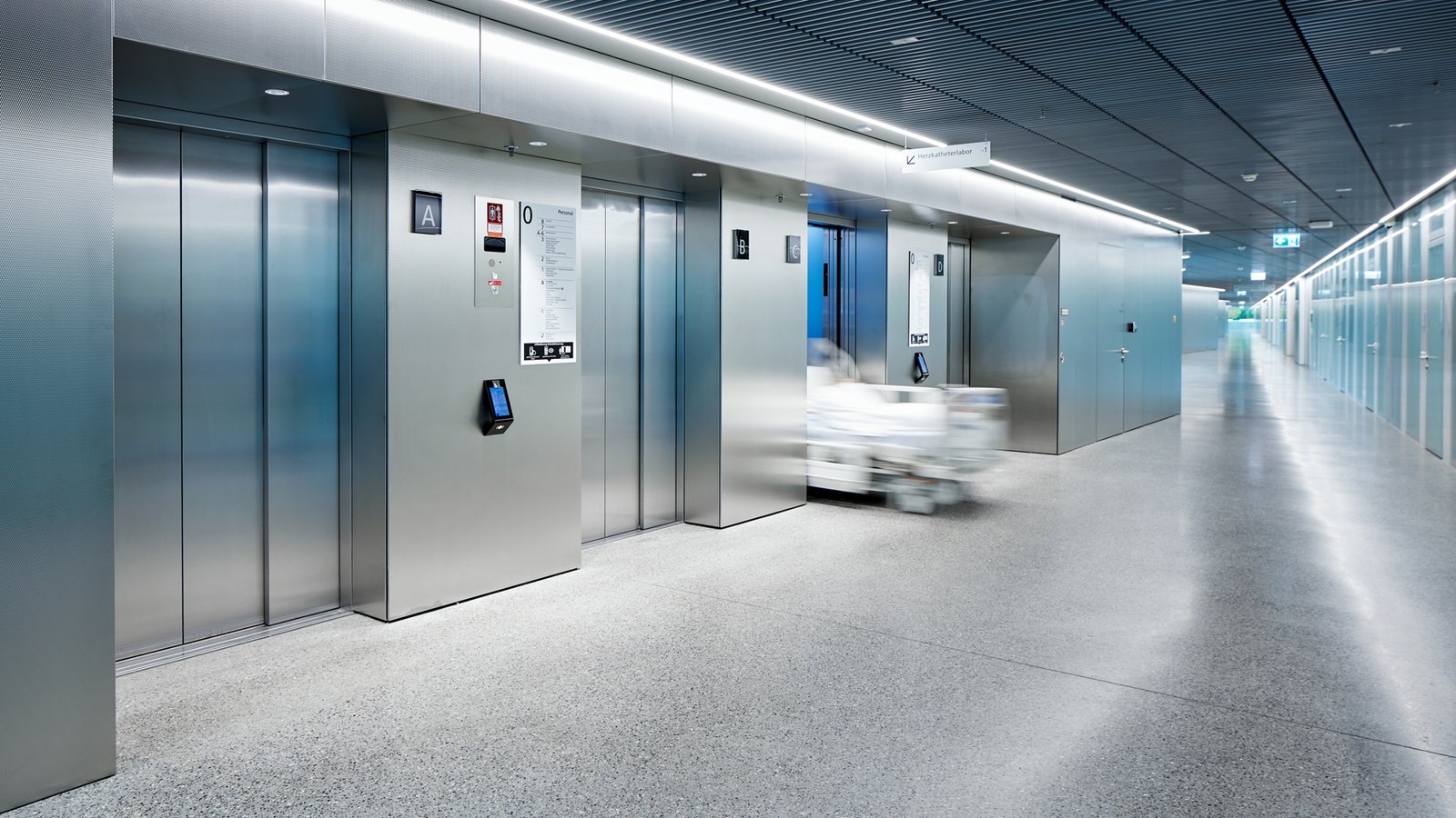 Hospital Lift
